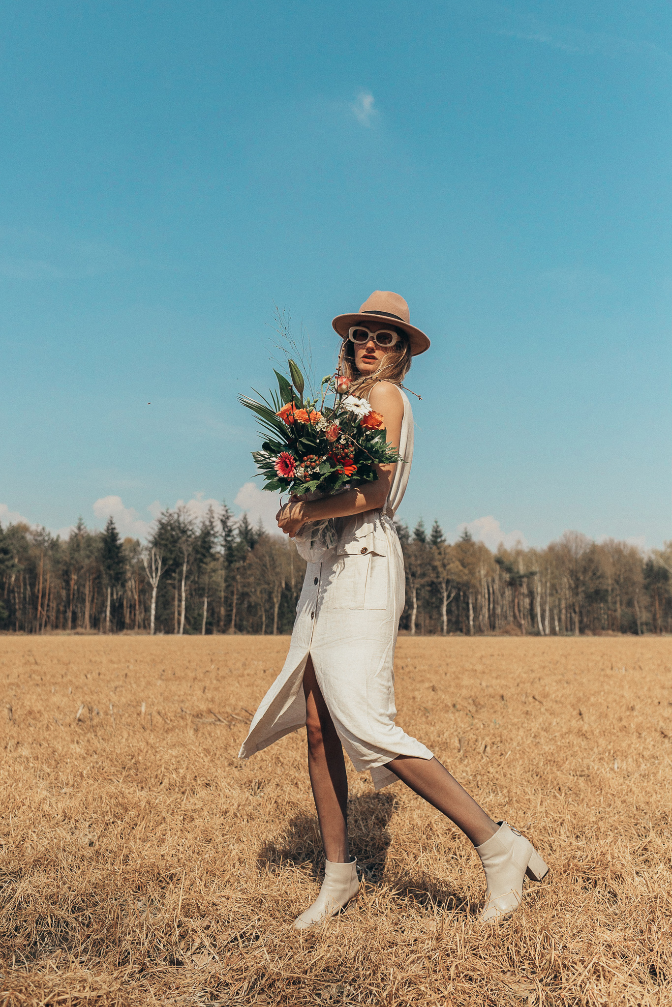 Fashion look with Chiquelle safari dress (20% discount)